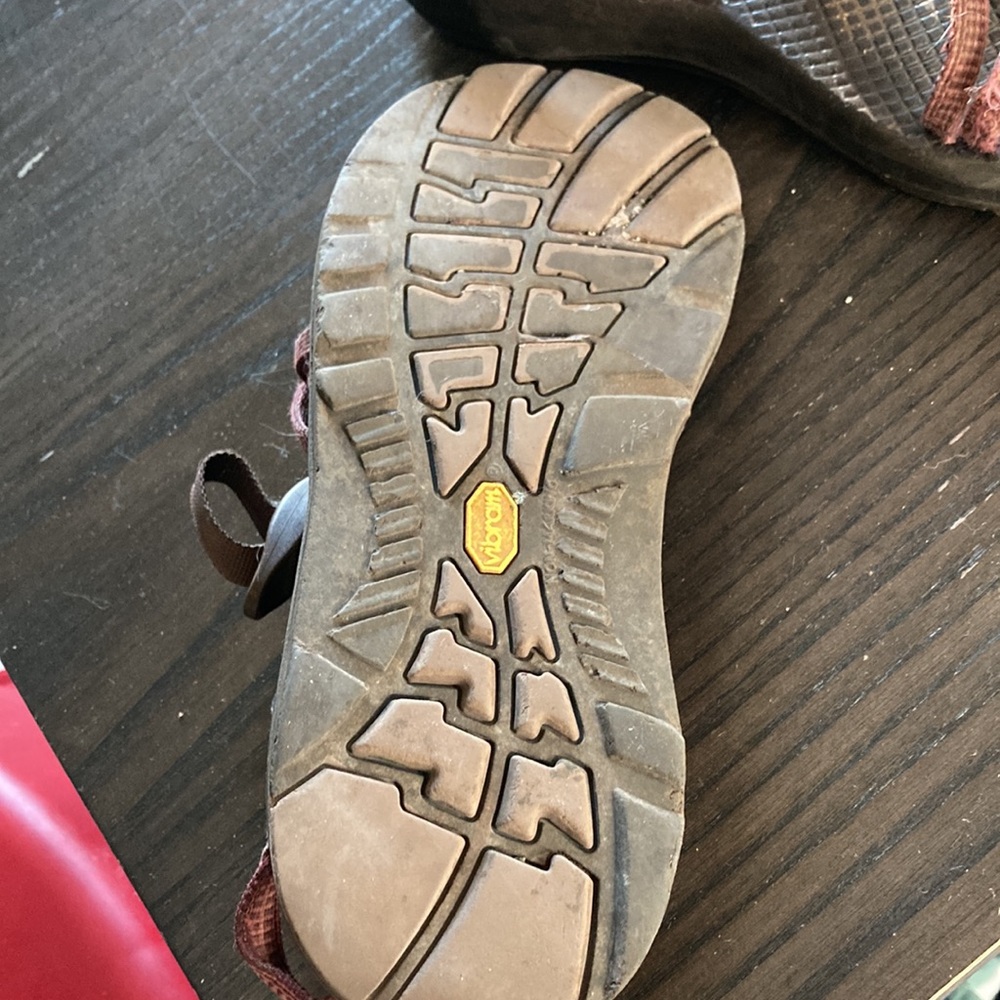 Chacos - Picture 3 of 6